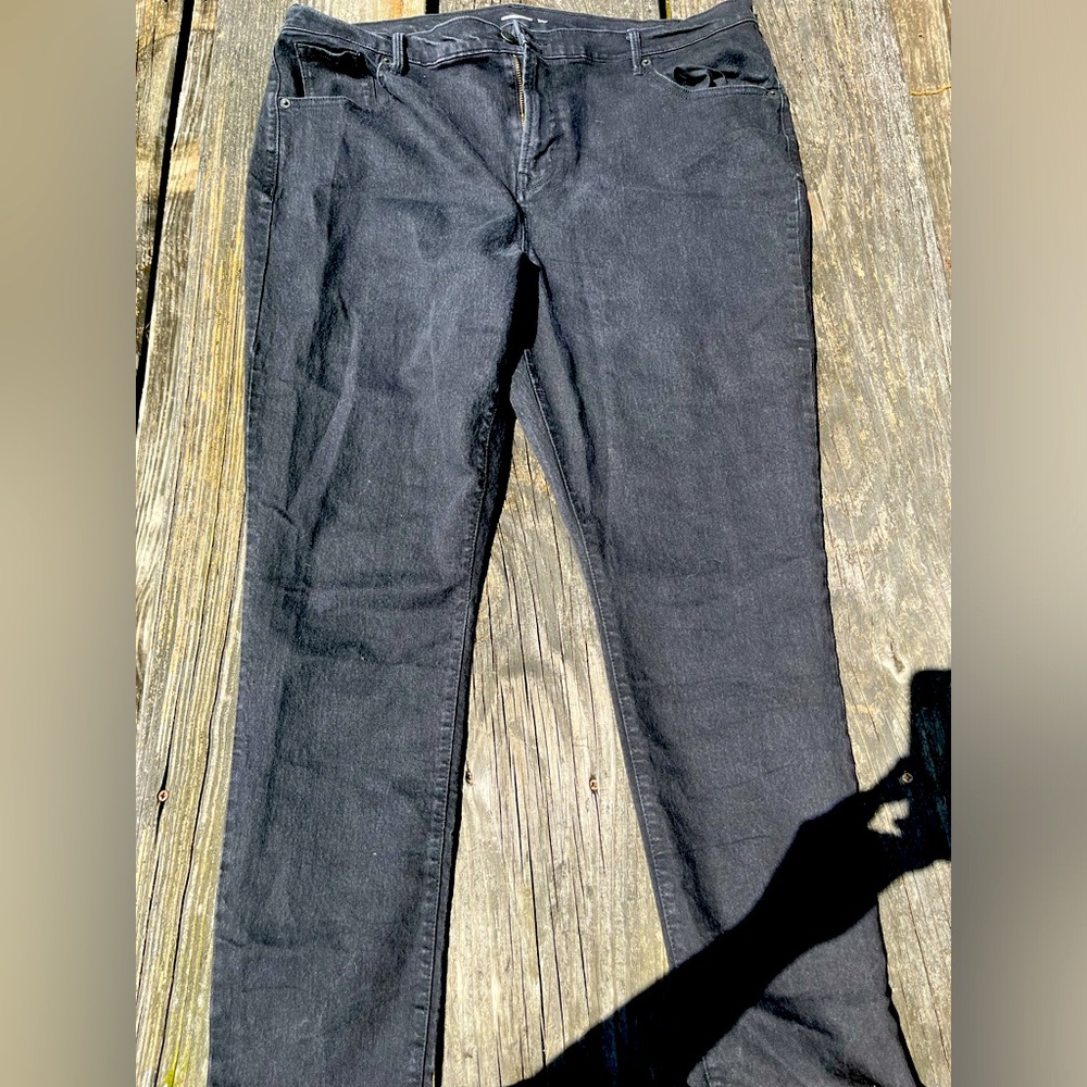 Old Navy Curvy Skinny Jeans - 40 in
